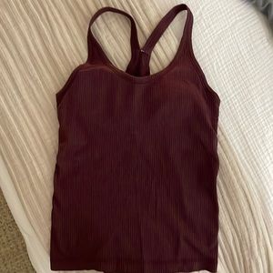 Lululemon tank